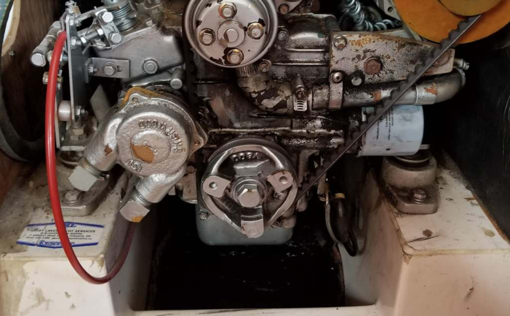 Universal M4-30 Diesel Engine Dirty